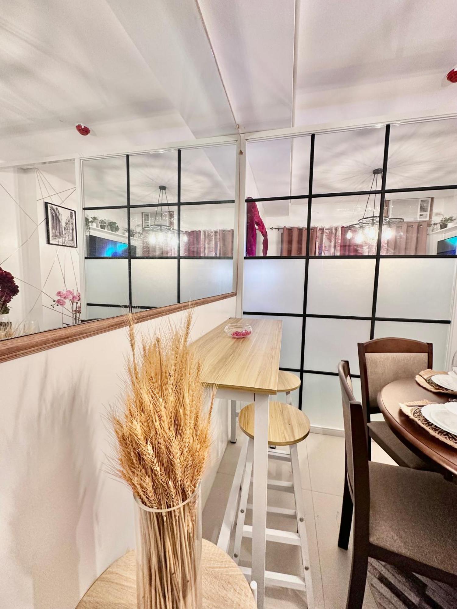 Aesthetic One Bedroom Beside Sm W Pool, Wifi And Netflix Cagayan de Oro Ngoại thất bức ảnh